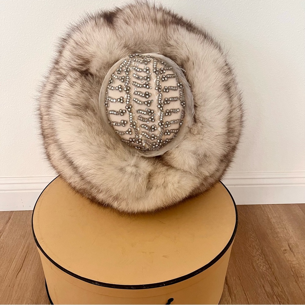 Luxury Vtg Cream Fox Fur Satin Rhinestone Wide Brim Formal Church‎ Hat Party